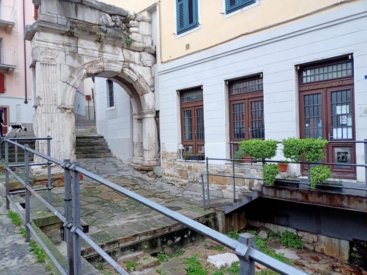 Villa Richard'S Bow House Triest Exterior foto